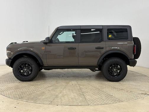 MARSH GRAY 2026 Ford Bronco Badlands