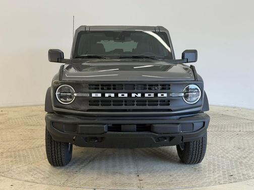 CARBONIZED GRAY METALLIC 2026 Ford Bronco Big Bend