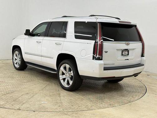 Crystal White Tricoat 2020 Cadillac Escalade Luxury