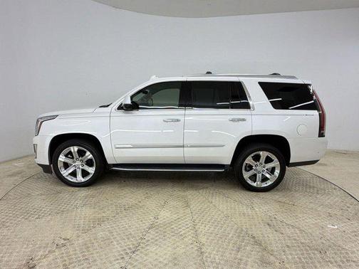 Crystal White Tricoat 2020 Cadillac Escalade Luxury