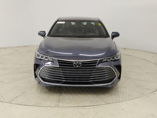 2020 Toyota Avalon XLE