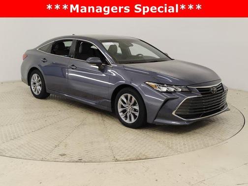 2020 Toyota Avalon XLE