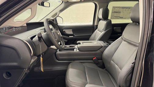 2025 Ford Expedition Max Active 4x4