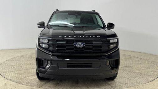 2025 Ford Expedition Max Active 4x4