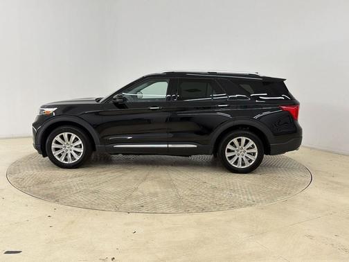 AGATE BLACK METALLIC 2022 Ford Explorer Limited