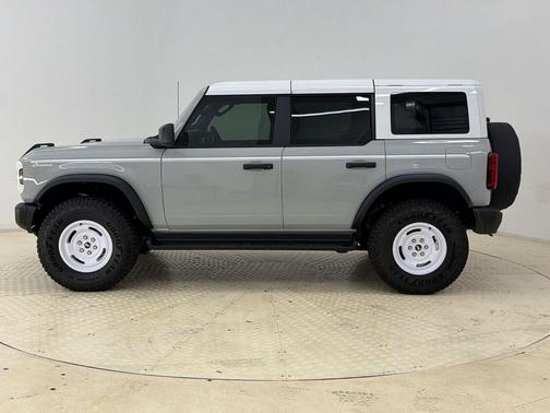 AVALANCHE GRAY 2026 Ford Bronco Heritage Edition