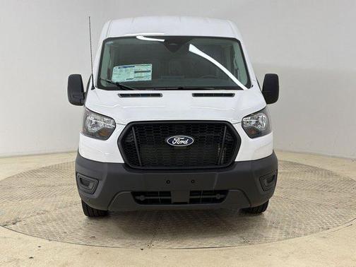 Oxford White 2026 Ford Transit-250 Base