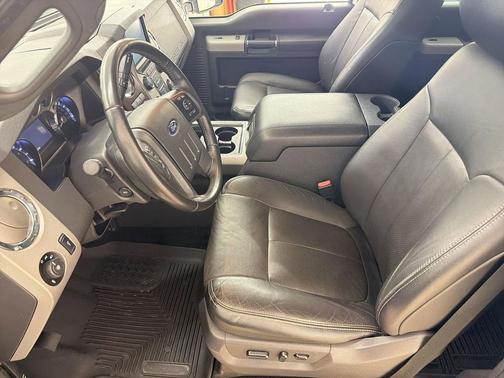 OXFORD WHITE 2015 Ford F-250 Lariat