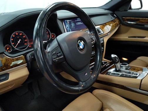 2014 BMW 740 Li