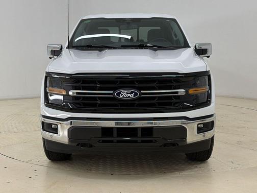 Oxford White 2024 Ford F-150 XLT