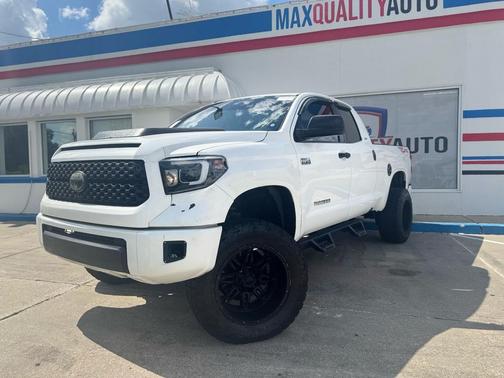 2014 Toyota Tundra SR5