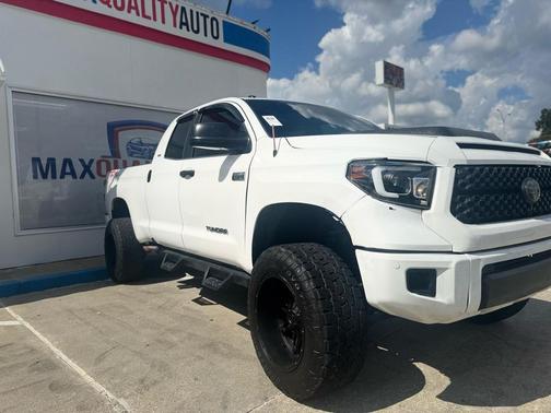 2014 Toyota Tundra SR5