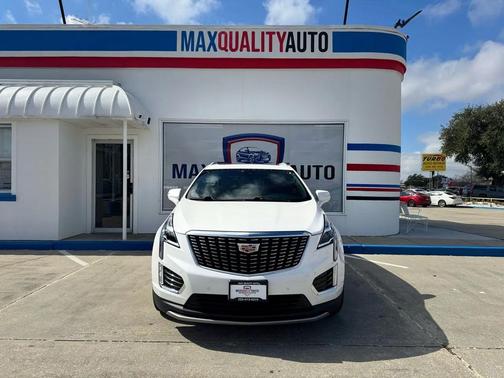 2022 Cadillac XT5 Premium Luxury