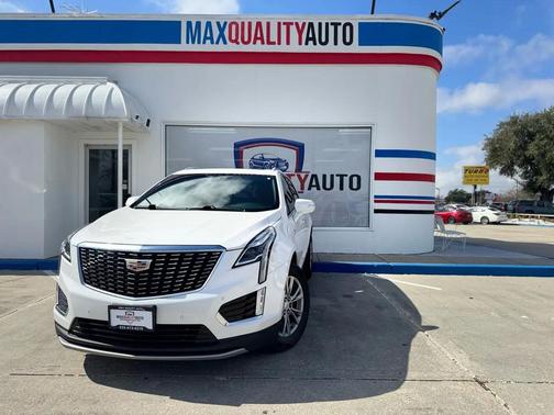 2022 Cadillac XT5 Premium Luxury