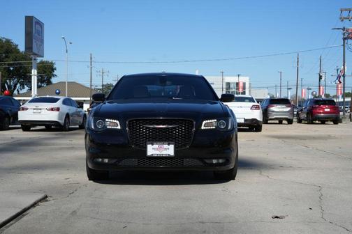 2021 Chrysler 300 S V6 RWD