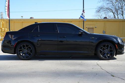 2021 Chrysler 300 S V6 RWD