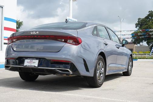 2022 Kia K5 LXS