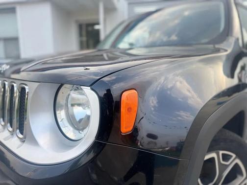 Black 2016 Jeep Renegade Limited