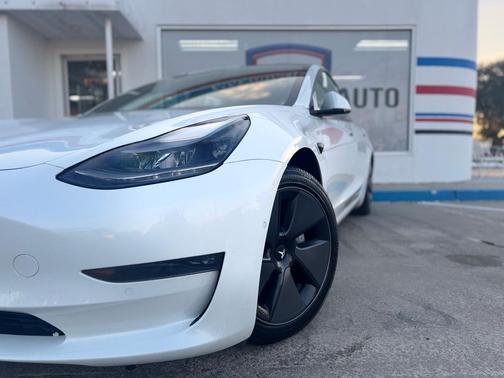 2021 Tesla Model 3 Long Range