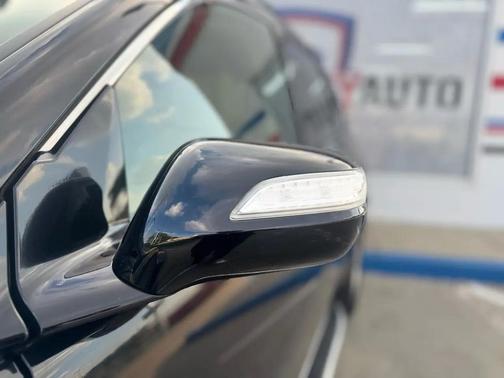 Crystal Black Pearl 2011 Acura MDX 3.7L Technology