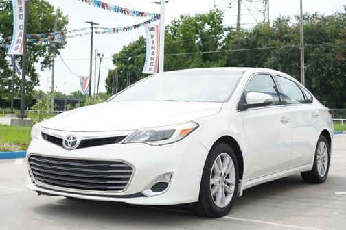 2014 Toyota Avalon XLE