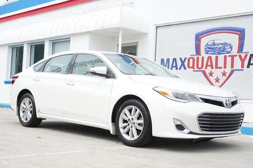 2014 Toyota Avalon XLE