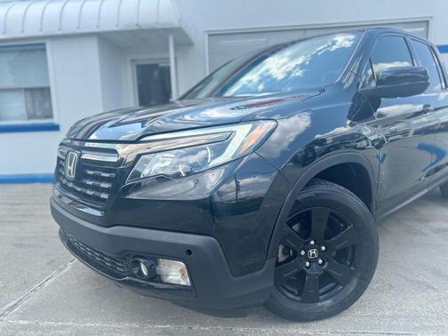 2017 Honda Ridgeline Black
