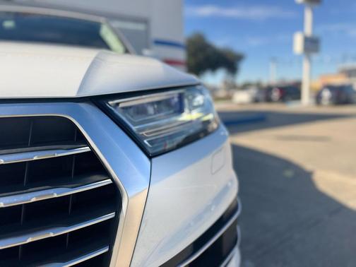 2018 Audi Q7 3.0T Premium Plus