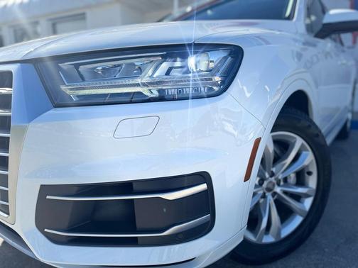 2018 Audi Q7 3.0T Premium Plus