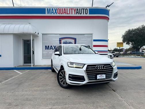 2019 Audi Q7 45 Premium Plus