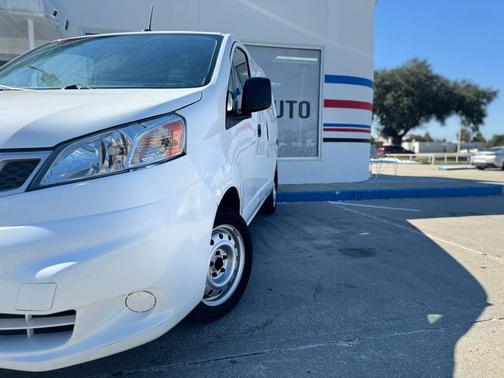 2020 Nissan NV200 S