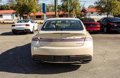 2018 Lincoln MKZ Select