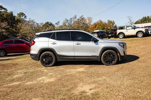 2021 GMC Terrain SLE