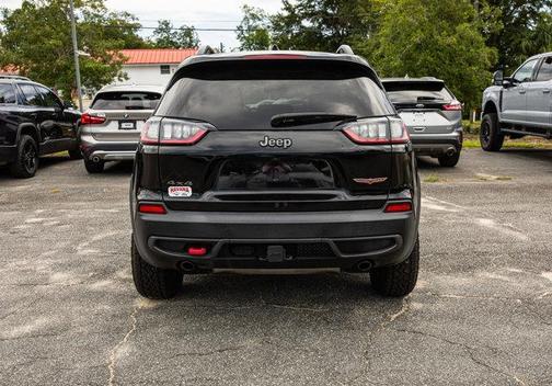 2021 Jeep Cherokee Trailhawk