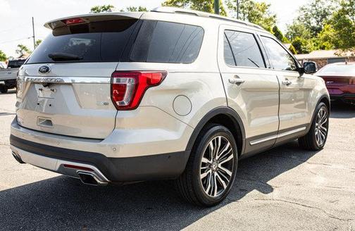 2017 Ford Explorer Platinum