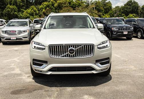 2022 Volvo XC90 T6 Inscription