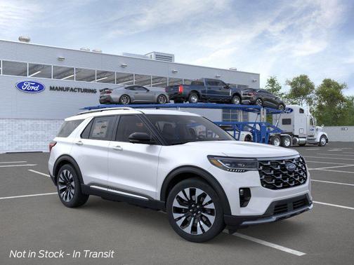 Star White Metallic Tri-Coat 2026 Ford Explorer Platinum