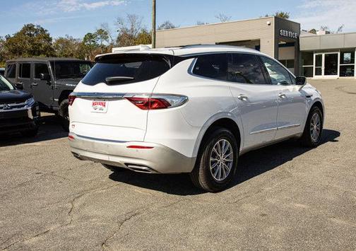 2023 Buick Enclave Essence FWD