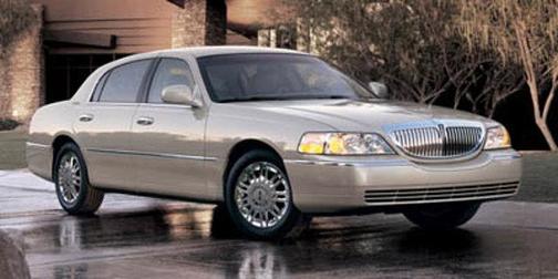 2006 Lincoln Town Car Signature
