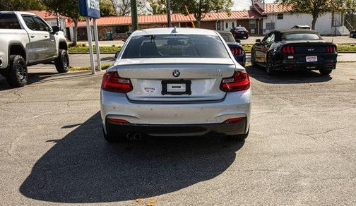 2017 BMW 230 230i