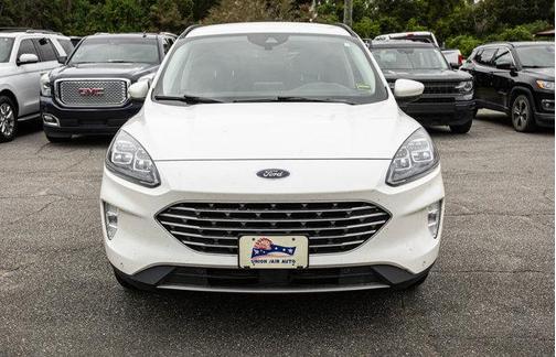 2022 Ford Escape Titanium