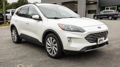 2022 Ford Escape Titanium
