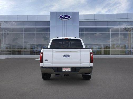 STAR WHITE METALLIC TRICOAT 2026 Ford F-150 King Ranch