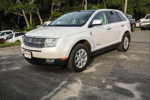 Gold Leaf Metallic 2010 Lincoln MKX Base