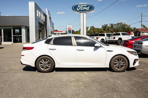 2020 Kia Optima LX