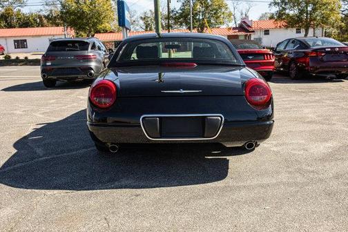 2002 Ford Thunderbird Base