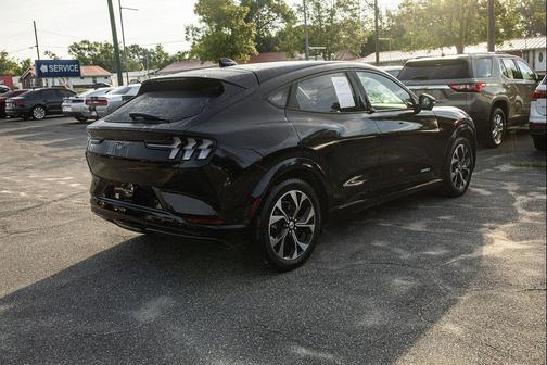SHADOW BLACK 2022 Ford Mustang Mach-E Premium