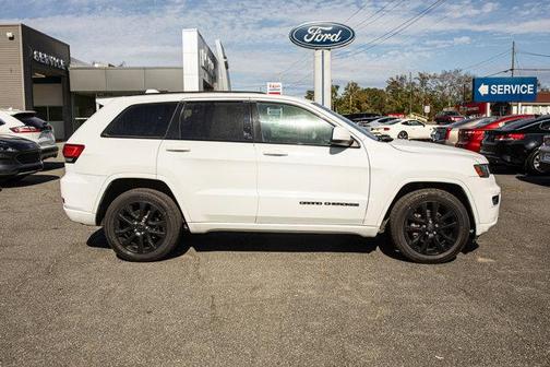 2020 Jeep Grand Cherokee Altitude