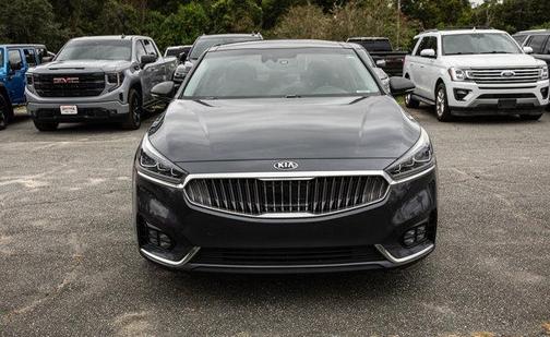 2017 Kia Cadenza Technology
