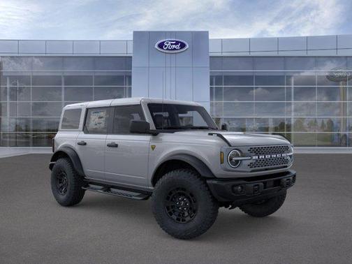 AVALANCHE GRAY 2026 Ford Bronco Badlands